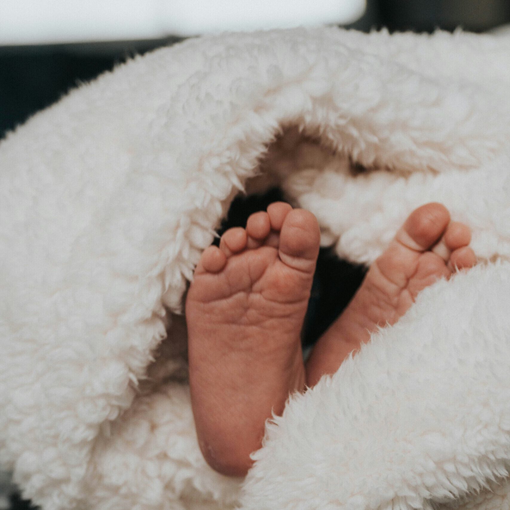 Babymassage, Schwangerschaft, Geburt, Wochenbett, mentale Geburtsvorbereitung, Hypnobirthing, Doula, Schwangerschaftsmassage, Schwangerschaftsyoga